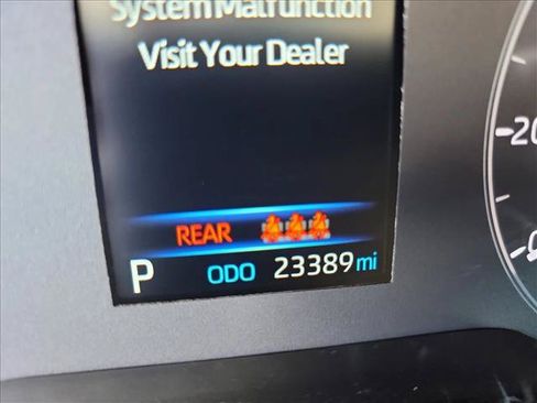 Used 2025 Toyota Corolla LE FWD image 19