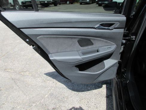 Used 2023 Volkswagen GTI SE FWD image 18