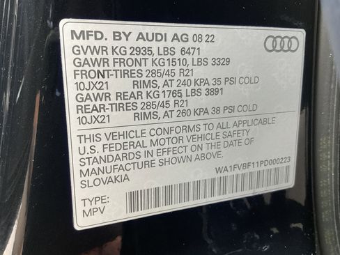 Used 2023 Audi Q8 Prestige image 37