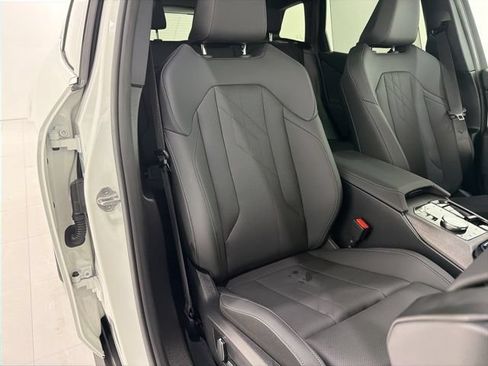 Used 2026 BMW X3 xDrive30i w/ Premium Package AWD/4WD image 19
