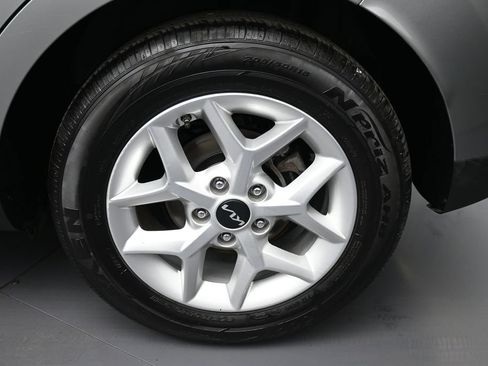 Certified 2023 Kia Soul S FWD image 15