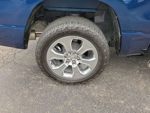 Used 2020 RAM 1500 Big Horn AWD/4WD image 7