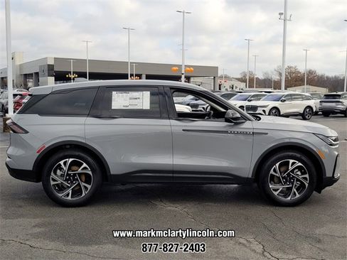 New 2026 Lincoln Nautilus Premier w/ Jet Appearance Package image 2