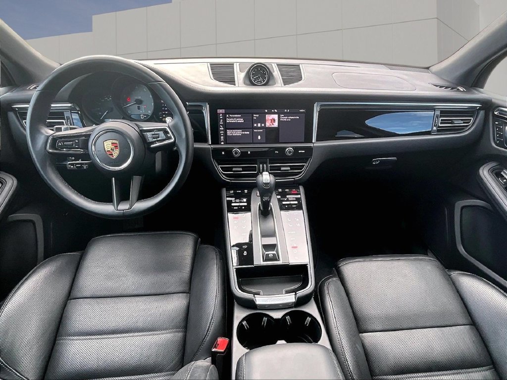 Certified 2026 Porsche Macan S AWD/4WD image 14