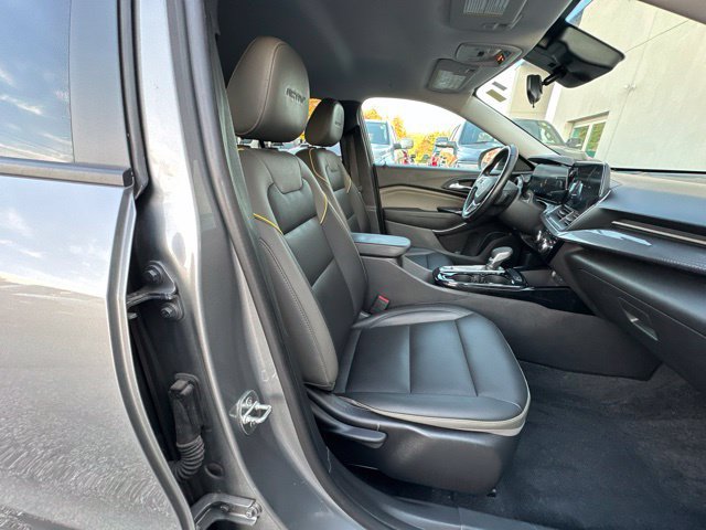 Used 2024 Chevrolet Trax ACTIV w/ Driver Confidence Package FWD image 24