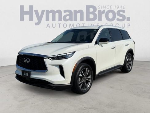 Certified 2023 INFINITI QX60 Luxe w/ Vision Package AWD/4WD image 7