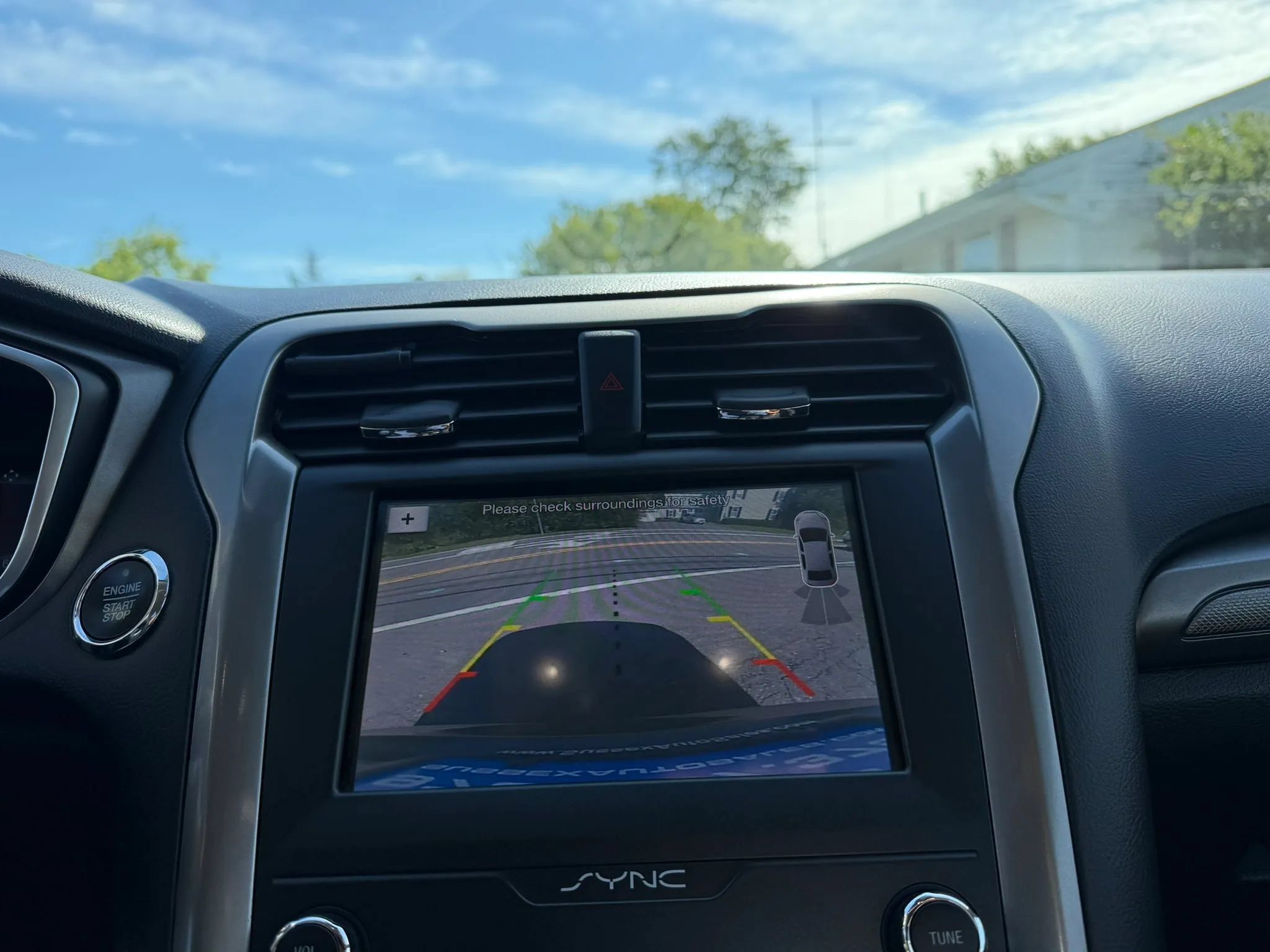 Used 2019 Ford Fusion SE FWD image 23