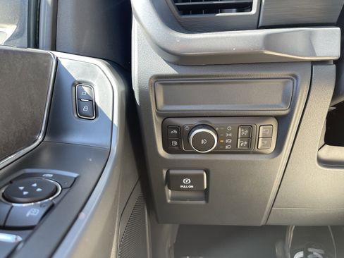 Used 2025 Ford F150 XLT w/ Equipment Group 302A MID image 25