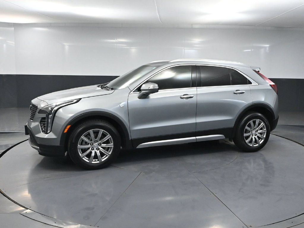 Used 2023 Cadillac XT4 Premium Luxury AWD/4WD image 8