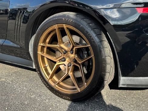Used 2012 Chevrolet Camaro ZL1 RWD image 17