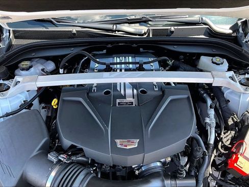 New 2026 Cadillac CT5 V Blackwing w/ Carbon Fiber 2 Package RWD image 11