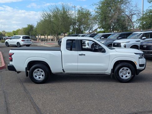 Used 2025 Nissan Frontier S RWD image 7