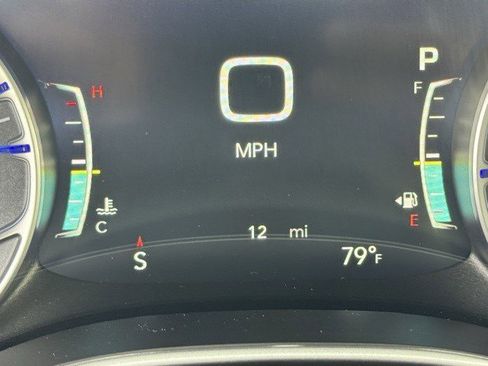 New 2026 Chrysler Pacifica Select image 14