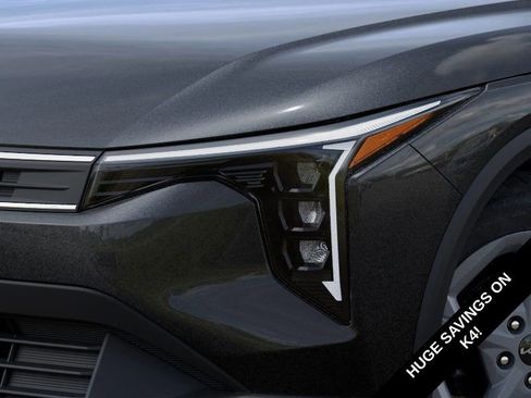 New 2025 Kia K4 LXS image 10