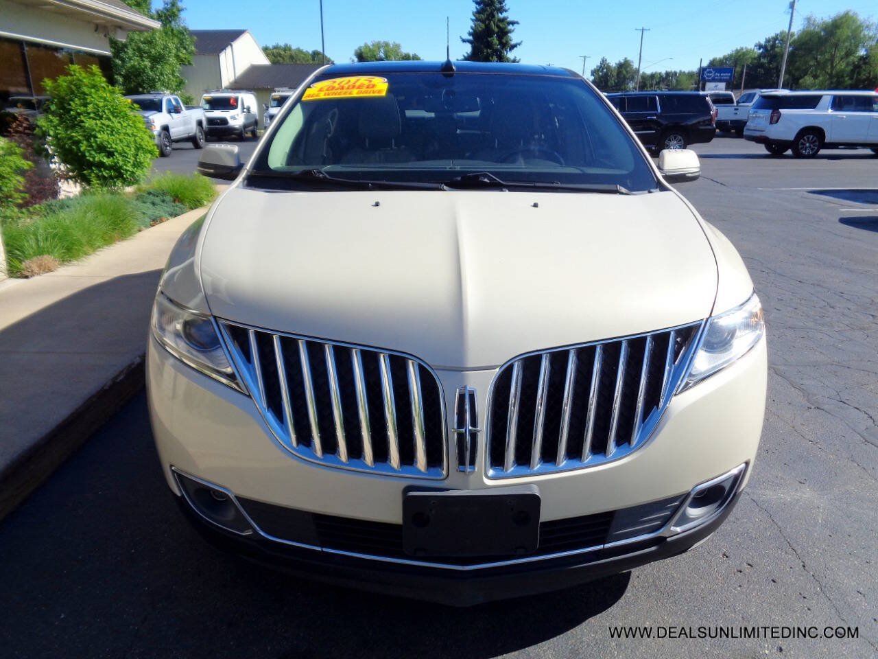 Used 2015 Lincoln MKX AWD w/ Equipment Group 102A image 26
