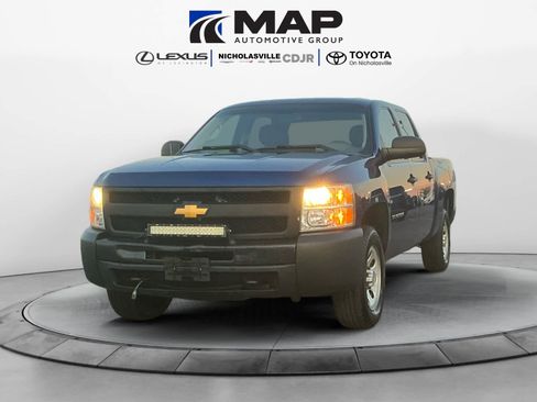 Used 2013 Chevrolet Silverado 1500 W/T image 1