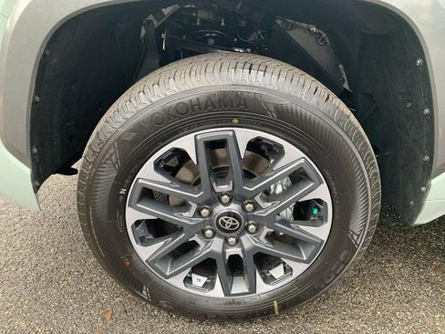 New 2026 Toyota Tundra Limited image 30