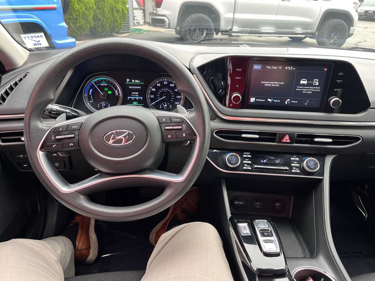 Used 2021 Hyundai Sonata Blue FWD image 8