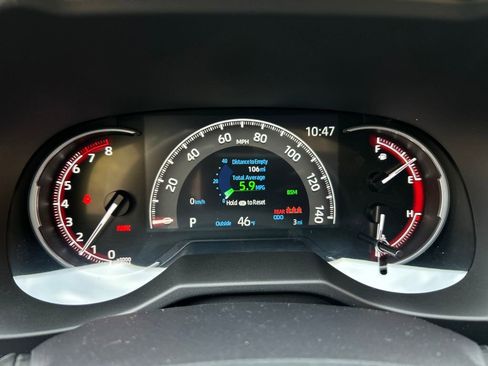 New 2025 Toyota RAV4 XLE image 9