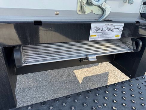 New 2026 Ford E-450 and Econoline 450 Super Duty w/ Power Equipment Group image 5