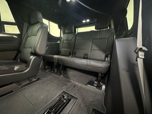Certified 2023 Chevrolet Tahoe RST w/ Sport Performance Package AWD/4WD image 16