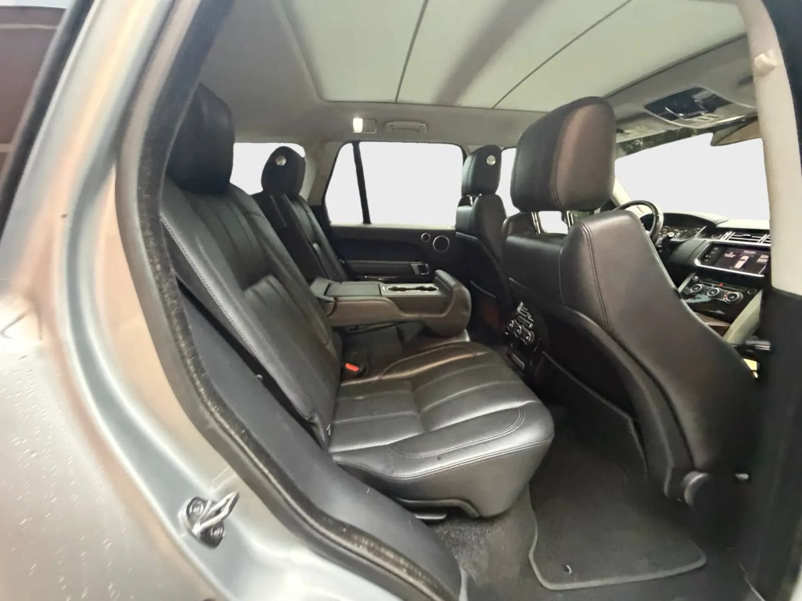 Used 2014 Land Rover Range Rover HSE AWD/4WD image 19