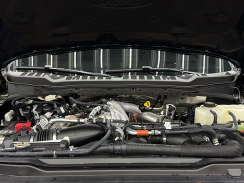 Used 2026 Ford F450 Platinum AWD/4WD image 21