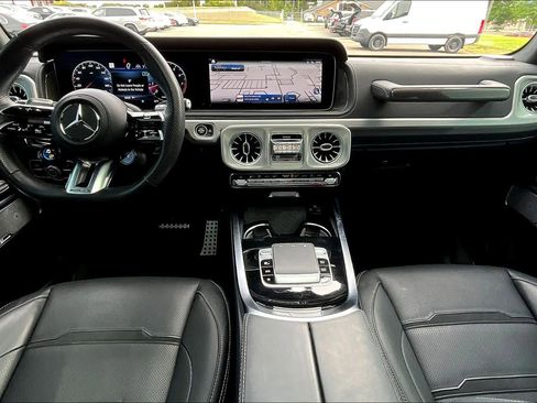 Used 2025 Mercedes-Benz G 63 AMG 4MATIC image 16