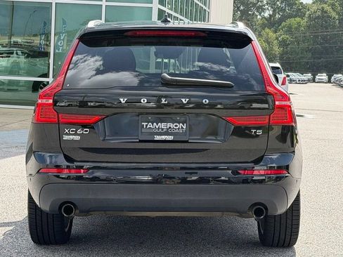 Used 2019 Volvo XC60 T5 Momentum w/ Premium Package FWD image 5