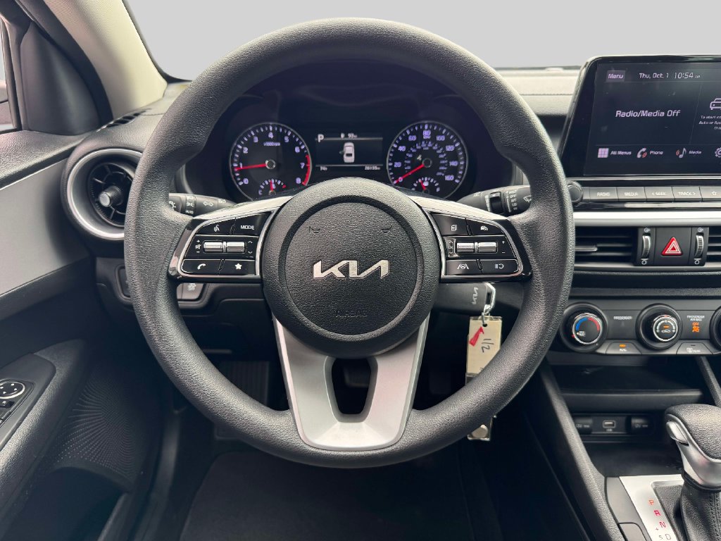 Used 2023 Kia Forte LXS w/ LXS Technology Package FWD image 12