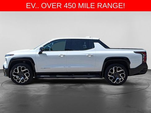Used 2025 Chevrolet Silverado EV RST AWD/4WD image 6
