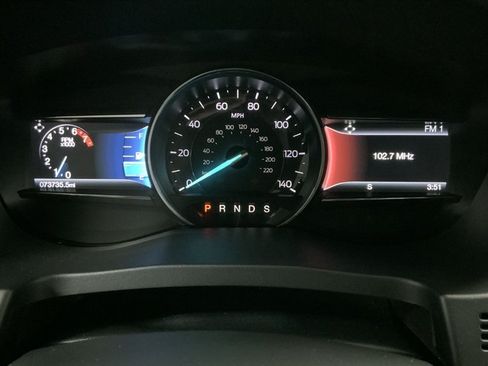 Used 2017 Ford Explorer XLT w/ Equipment Group 202A AWD/4WD image 26