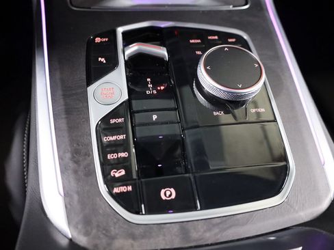 Used 2025 BMW X5 xDrive40i w/ M Sport Package AWD/4WD image 26