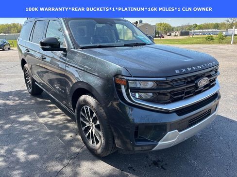 Certified 2025 Ford Expedition Platinum AWD/4WD image 6