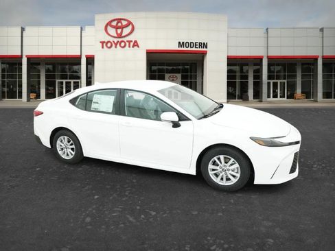 New 2026 Toyota Camry LE FWD image 11