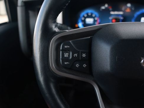 Used 2025 Ford Bronco Outer Banks image 23