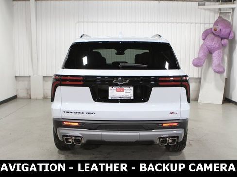 New 2026 Chevrolet Traverse Z71 w/ LPO, Floor Liner Package image 32