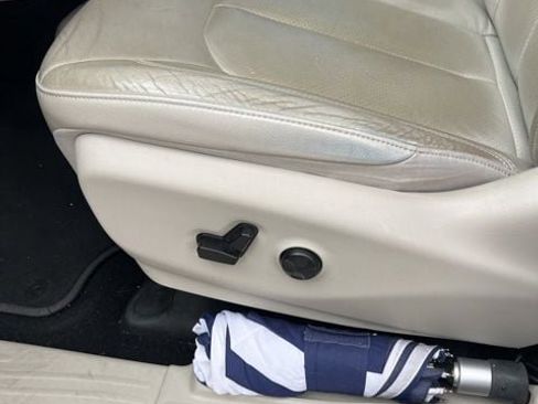 Used 2019 Chrysler Pacifica Touring-L Plus w/ Advanced Safetytec Group image 13