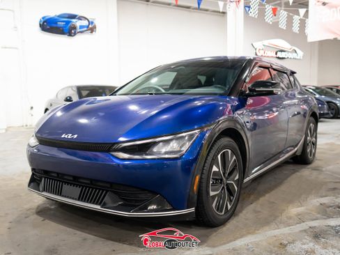 Used 2022 Kia EV6 Wind image 3