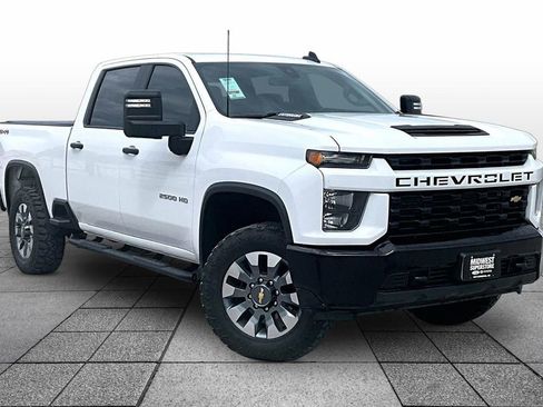 Used 2023 Chevrolet Silverado 2500 Custom w/ Custom Value Package AWD/4WD image 2