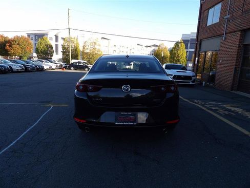 Used 2022 MAZDA MAZDA3 s image 7