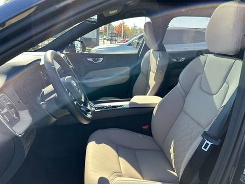 New 2026 Volvo XC60 B5 Plus w/ Climate Package image 15