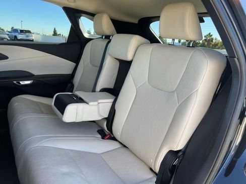 Used 2023 Lexus RX 350 Premium Plus image 17