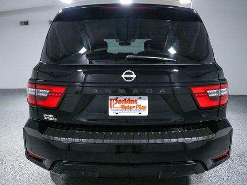 Used 2023 Nissan Armada SL w/ Midnight Edition Package AWD/4WD image 8