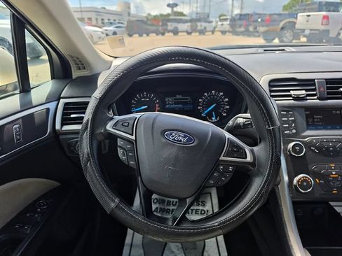 Used 2019 Ford Fusion S FWD image 18