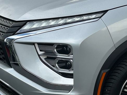 Used 2023 Mitsubishi Eclipse Cross AWD image 12