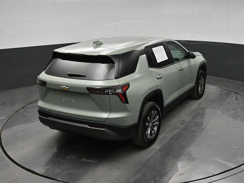 Used 2025 Chevrolet Equinox LT w/ Safety and Technology Package AWD/4WD image 29
