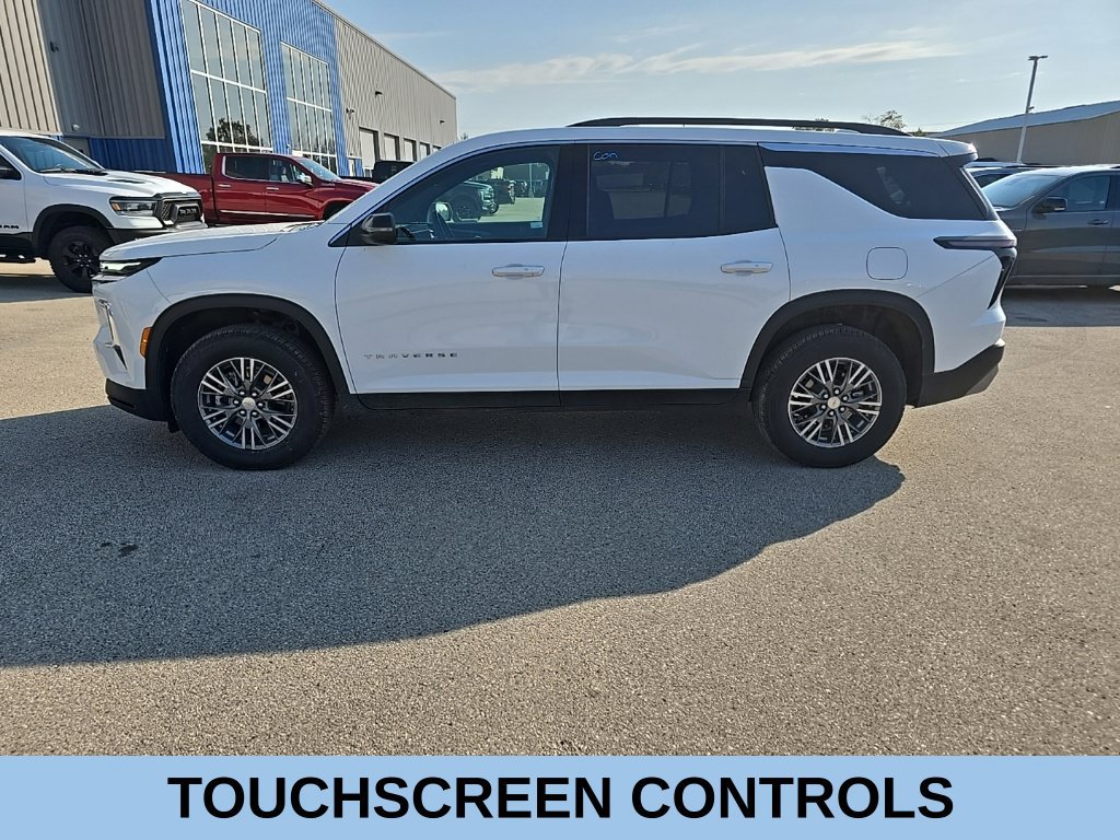 Used 2026 Chevrolet Traverse LT AWD/4WD image 3
