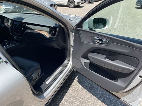 Certified 2023 Volvo XC60 B5 Plus w/ Climate Package AWD/4WD image 14