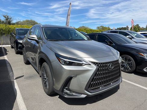 Used 2022 Lexus NX 350h AWD w/ Towing Package (2000 Lbs) image 1